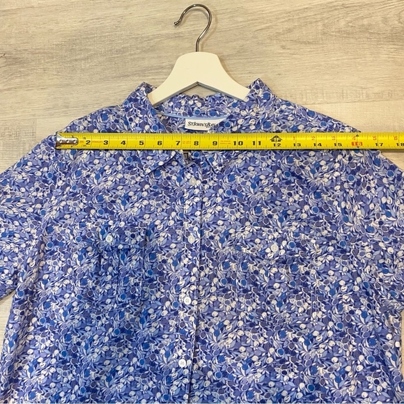 Vintage St. John’s Bay Cottagecore Blue Floral Print 3/4 Sleeve Collared Blouse - Picture 9 of 16